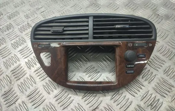 Peugeot 607 Dash center air vent grill 9632204777