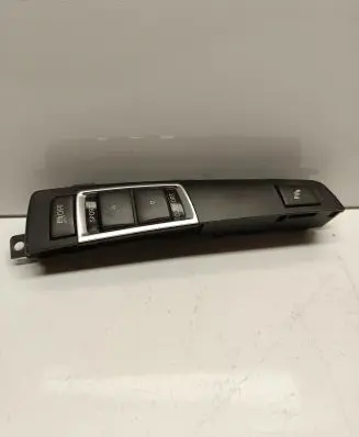 BMW 5 F10 F11 Parking (PDC) sensor switch 9202951 107552