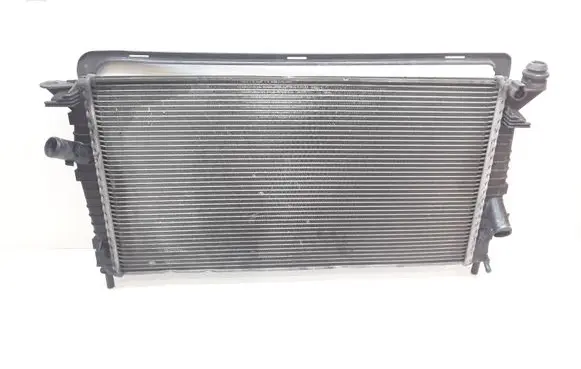 Coolant radiator
