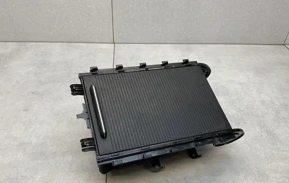 Volkswagen Golf Sportsvan Cup holder 510862531