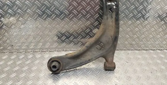 Toyota Yaris Front lower control arm/wishbone