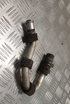 Volkswagen Touareg I Engine coolant pipe/hose