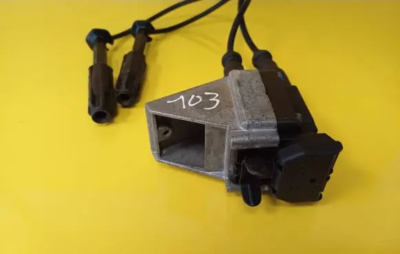 Mercedes-Benz C W202 High voltage ignition coil 0001582485