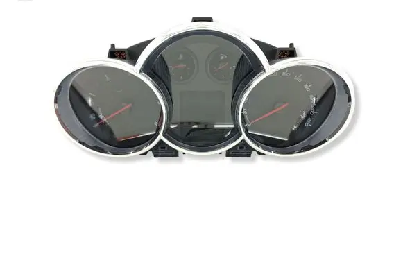 Chevrolet Cruze Speedometer (instrument cluster) 95079989 688014257