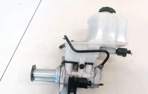Audi A3 S3 8V Master brake cylinder 1K0945459A