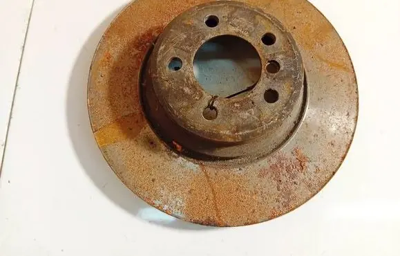 BMW 7 E65 E66 Front brake disc ventiliuojamas