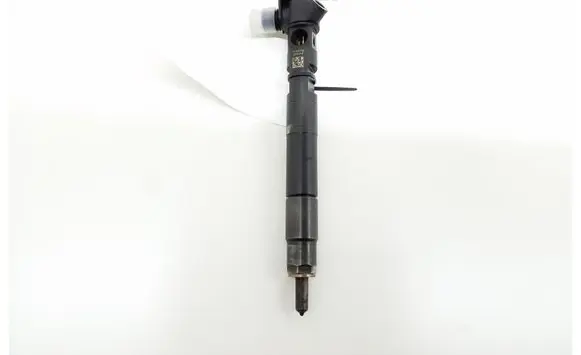 Mercedes-Benz E W212 Fuel injector A6510702887