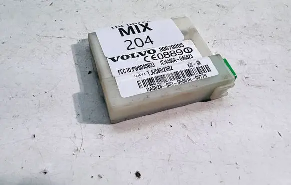 Volvo XC90 Alarm control unit/module 30679205