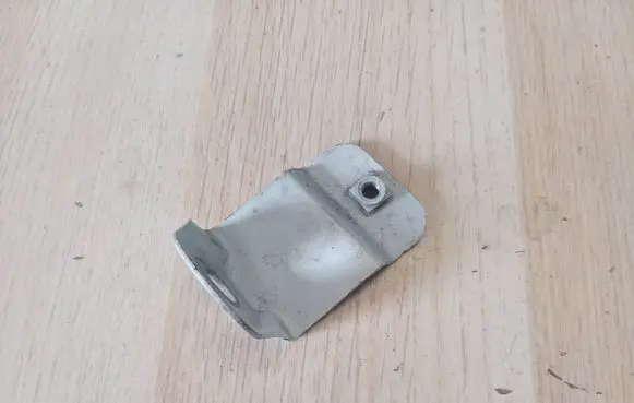 Audi A1 Fender mounting bracket 8X0821167