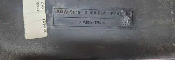 BMW 5 E39 12 V Socket (front) 51168159694