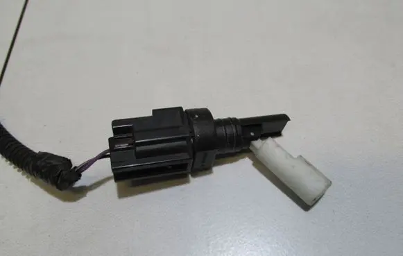 Ford S-MAX Headlight wiper arm 