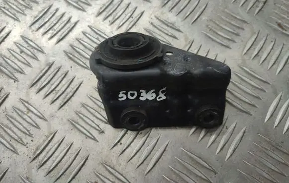 KIA Sorento Radiator support slam panel bracket 