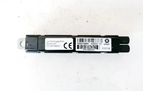 Jeep Grand Cherokee Antenna control unit p05091350aa 400303