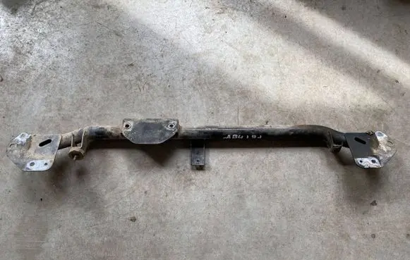 Audi 80 90 S2 B4 Front bumper cross member 8A0805651A
