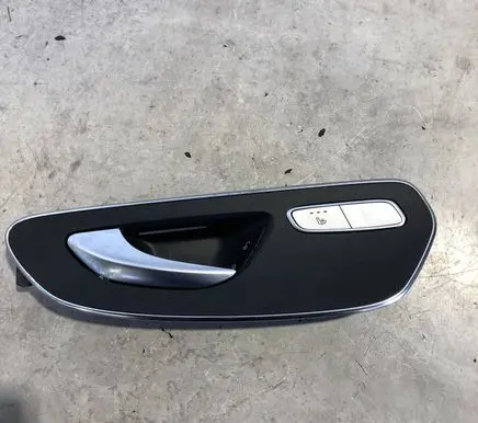Mercedes-Benz V Class W447 Front door interior handle A4477276671 A2139057302 A2059055251