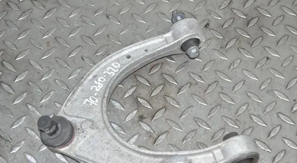 BMW 7 F01 F02 F03 F04 Front upper control arm/wishbone 