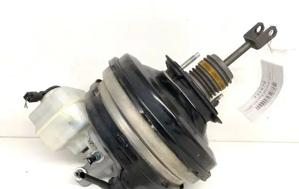 BMW 6 F06 Gran coupe Brake booster 6873620