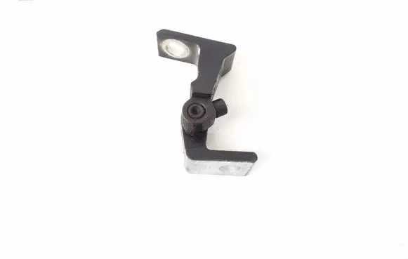 Porsche Cayenne (92A) Front door lower hinge 8K0831402K