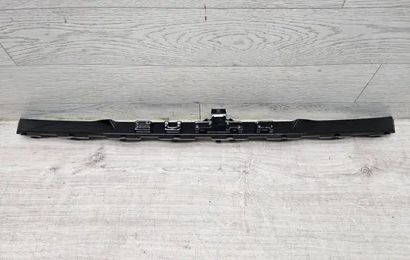 Cupra Born Front bumper upper radiator grill 10E853985