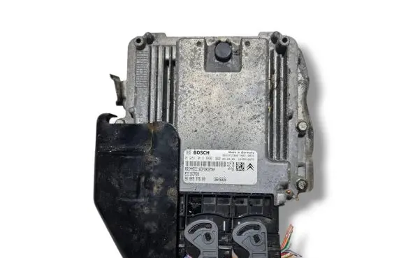 Peugeot 4007 Engine control unit/module 9666537680 9663757980 0281013666