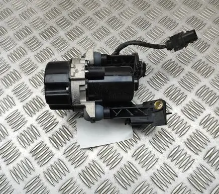 Mercedes-Benz EQB Vacuum pump A0004303500