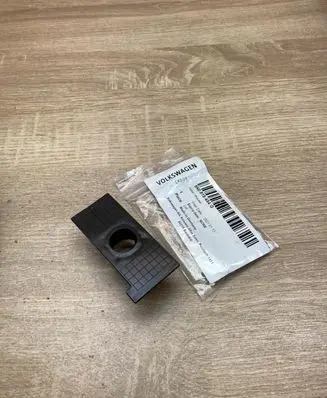 Volkswagen Tiguan Front parking sensor holder (PDC) 5N0919494G