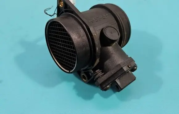 Audi A6 S6 C5 4B Mass air flow meter 0280217112 IMPRK1583550