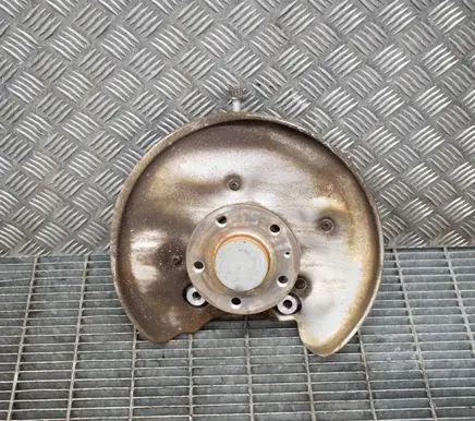 Audi A4 S4 B9 8W Rear wheel hub