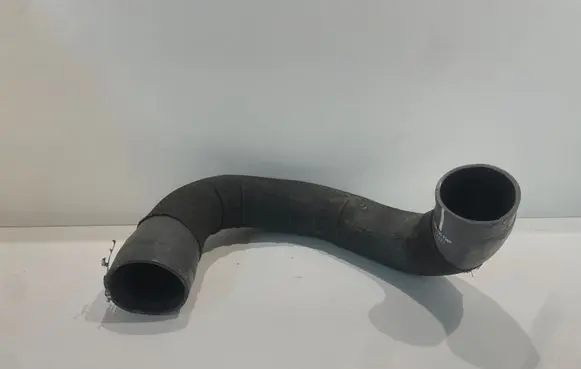 Audi Q5 SQ5 Intercooler hose/pipe 80A145738F