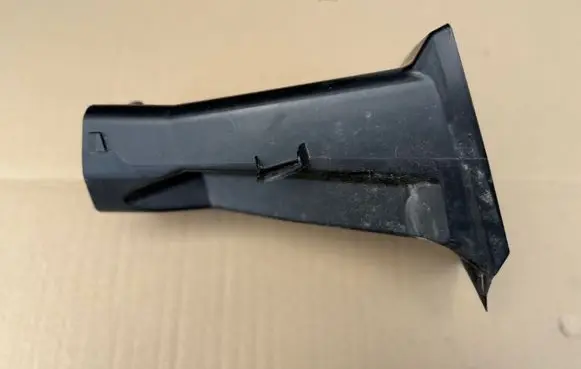 BMW 5 G60 G61 Intake resonator 9883895