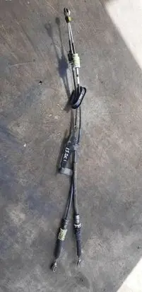 Nissan Juke I F15 Gear shift cable linkage 344131KG0R