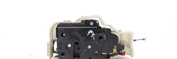 Volkswagen Cross Touran I Front door lock