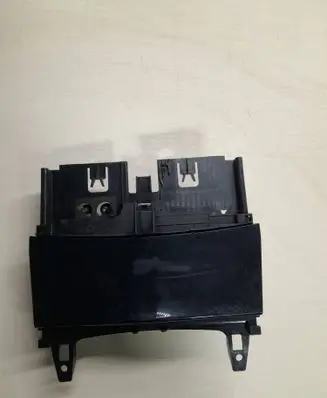 Mercedes-Benz C W204 Ashtray (front) A2046801350
