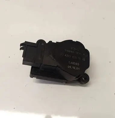 Mercedes-Benz CLS C219 Air flap motor/actuator A2038201642