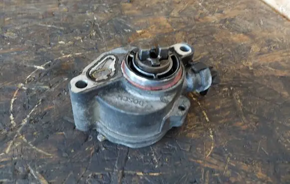 Jeep Grand Cherokee Vacuum pump 2055G 291013