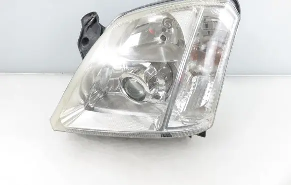 Opel Meriva A Headlight/headlamp 93321054