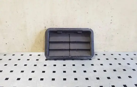 Ford Mondeo MK V Quarter panel pressure vent AG13B280B63AC