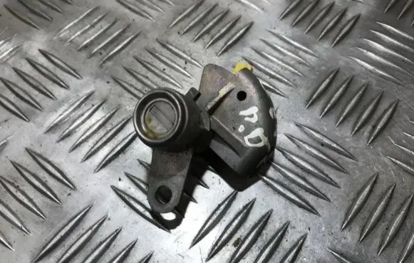 Hyundai Getz Front door lock (next to the handle) 