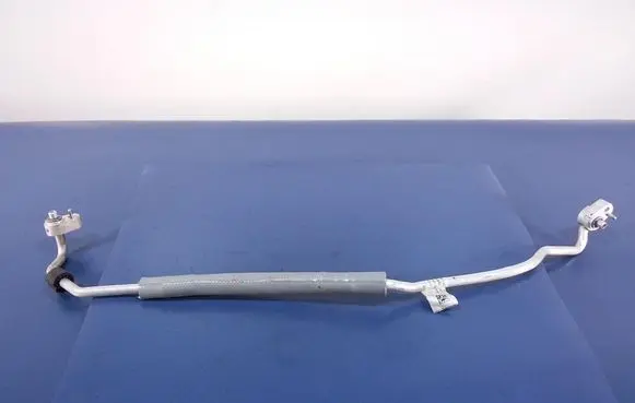 Air conditioning (A/C) pipe/hose