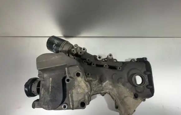 Volkswagen Tiguan Timing chain cover 03C109211BF
