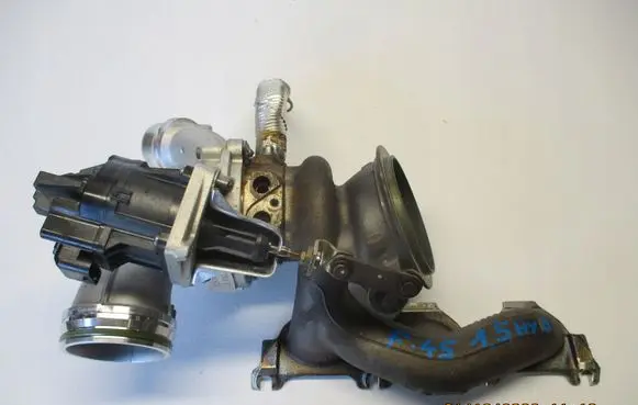 BMW 2 F45 Turbo 9452213
