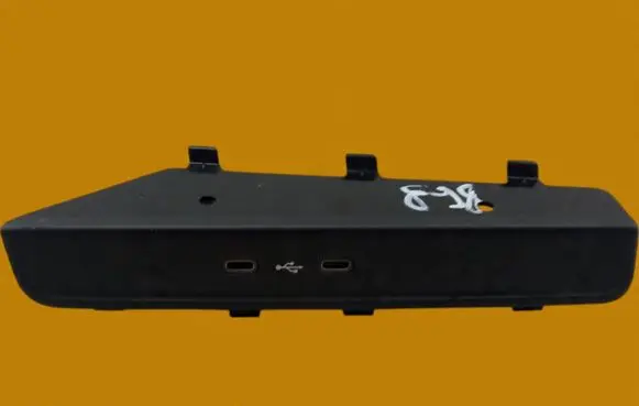 Skoda Octavia Mk4 AUX in-socket connector 657035736