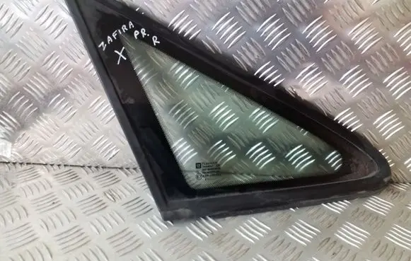 Opel Zafira A Front triangle window/glass 