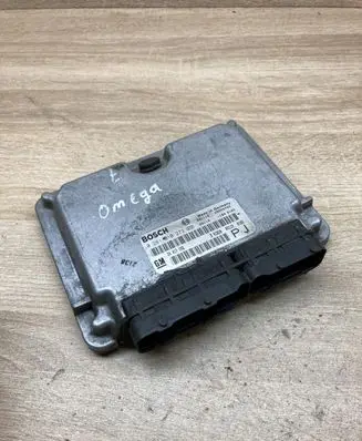 Opel Omega B1 Engine control unit/module ECU 24417198 0281010273