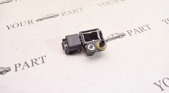 BMW 5 F10 F11 Airbag deployment crash/impact sensor 9159311