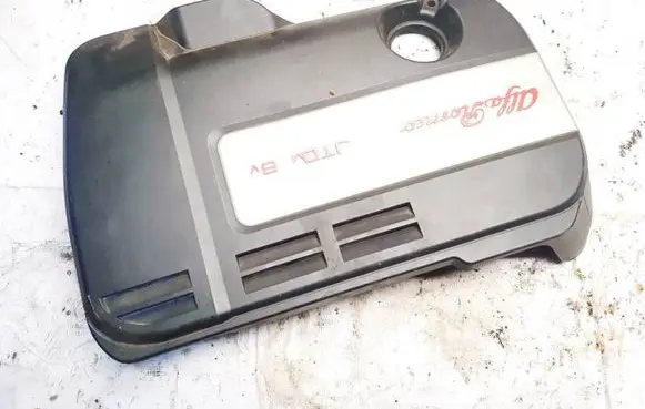 Alfa Romeo 159 Engine cover (trim) 55201209