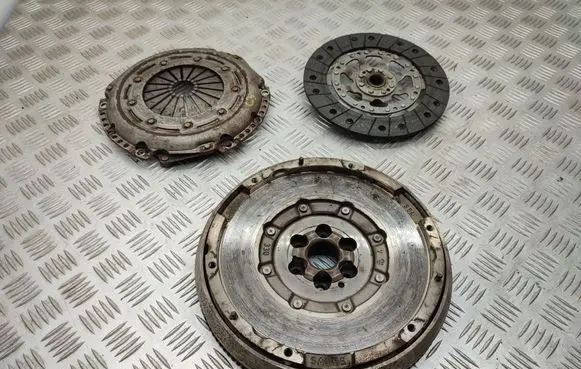 Citroen C3 Picasso Clutch set kit 9686038280