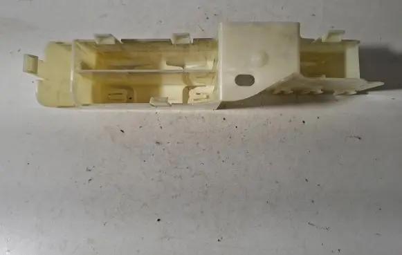 BMW 7 E65 E66 Other relay 61358379999 8379999