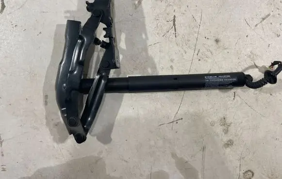 Hyundai IONIQ 6 Tailgate/trunk strut/damper 81203KL101