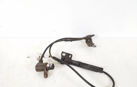 Toyota Corolla E120 E130 ABS brake wheel speed sensor 89542-02040